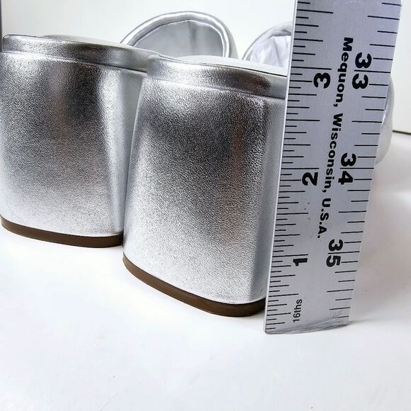 NWT Marc Fisher Nombra Silver Leather Mule Slides Size 10 - Picture 6 of 10